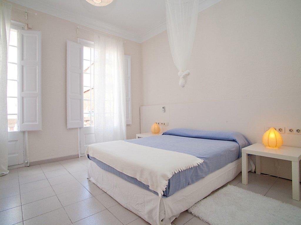 Apartment Sants-Les Corts Galileu By Interhome Barcelona Room photo